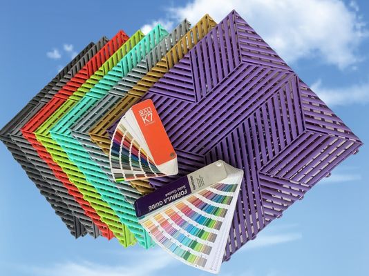 Piastrelle di pavimento di garage con texture in 3D di colore