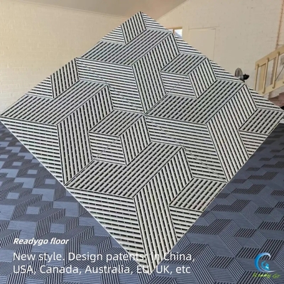 Materassi grigi per pavimenti in plastica